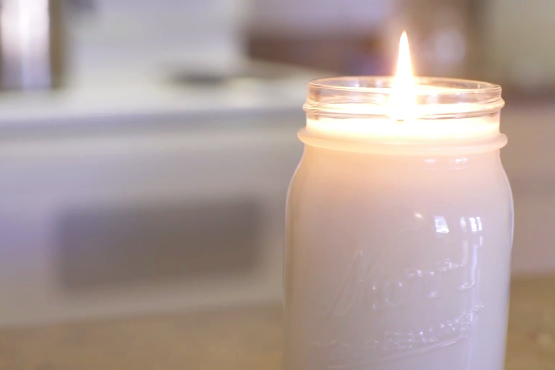 Feature images candle making courses online