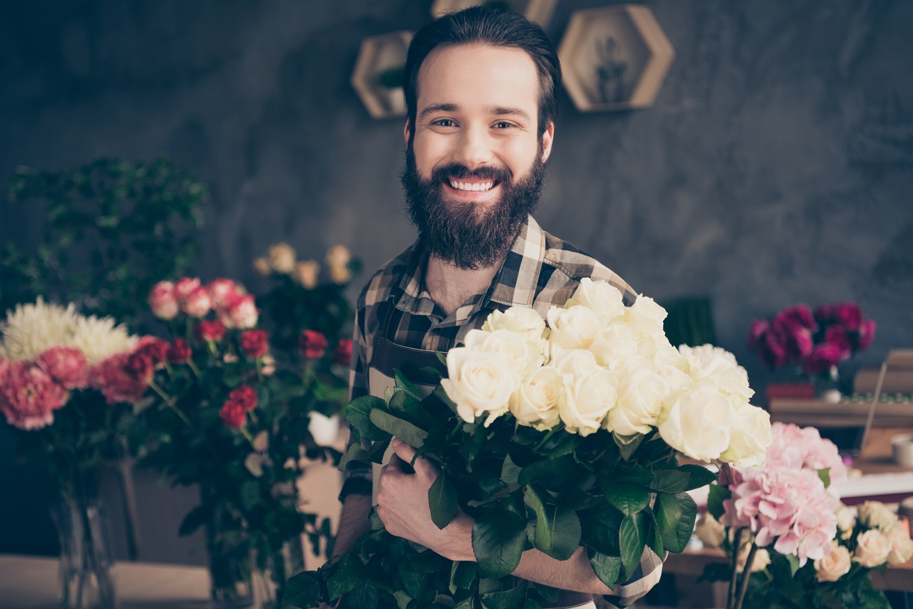 Best floral design classes: Create impressive flower arrangements 