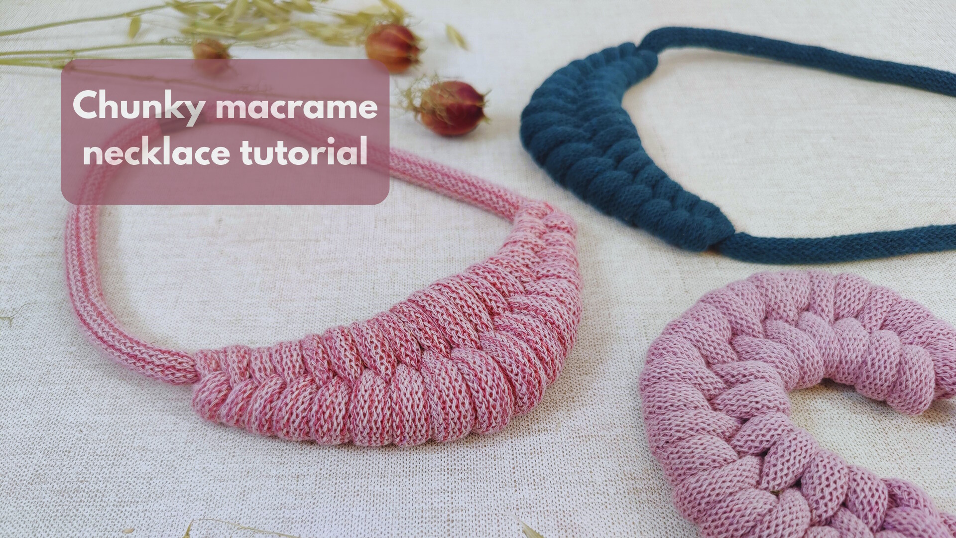Easy chunky DIY macrame necklace tutorial with variations (free PDF)