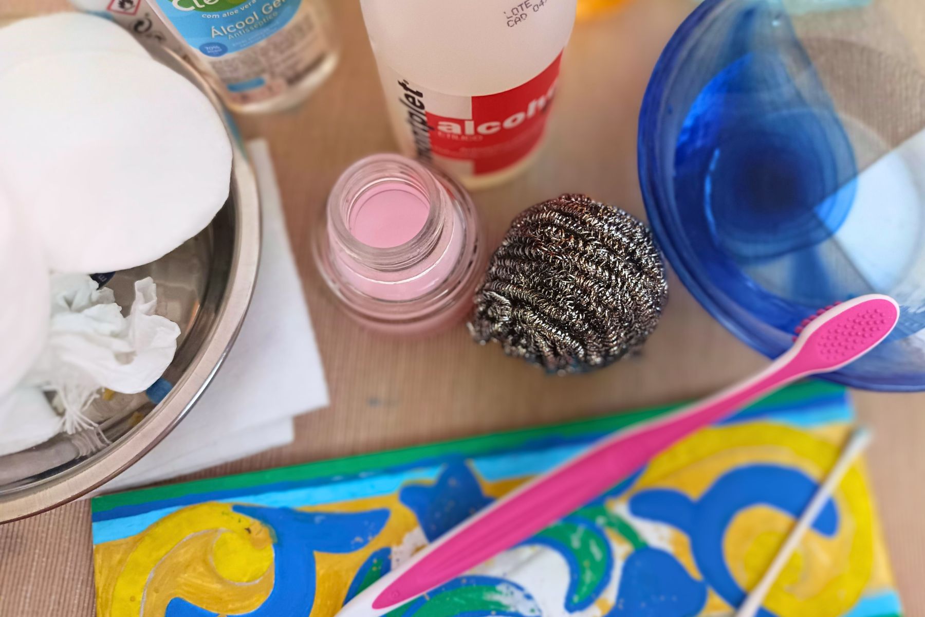 How to remove Posca pen paint from fabric, plastic, leather, and more