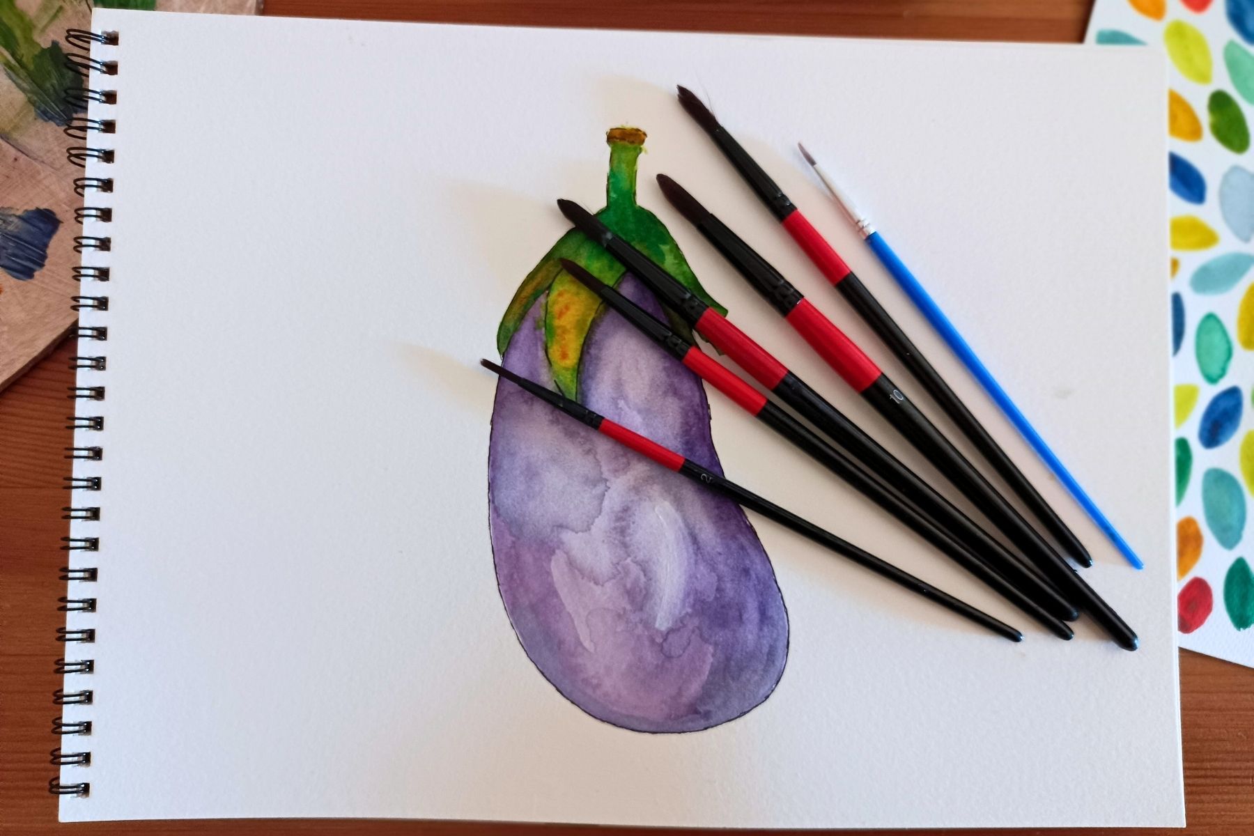 Watercolor sketchbook and paintbrushes_watercolor for beginners